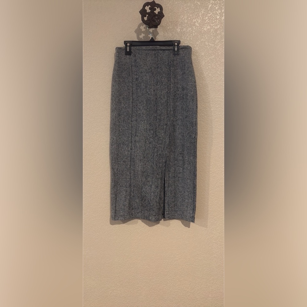 Herringbone Midi Skirt Women’s Small Gray Black Pencil Skirt Slit Classic